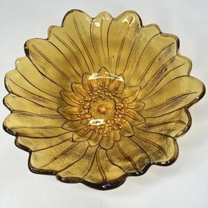 Vtg Indiana Glass Amber Sunflower Serving Bowl 7" Pressed Glass Serving Bowl